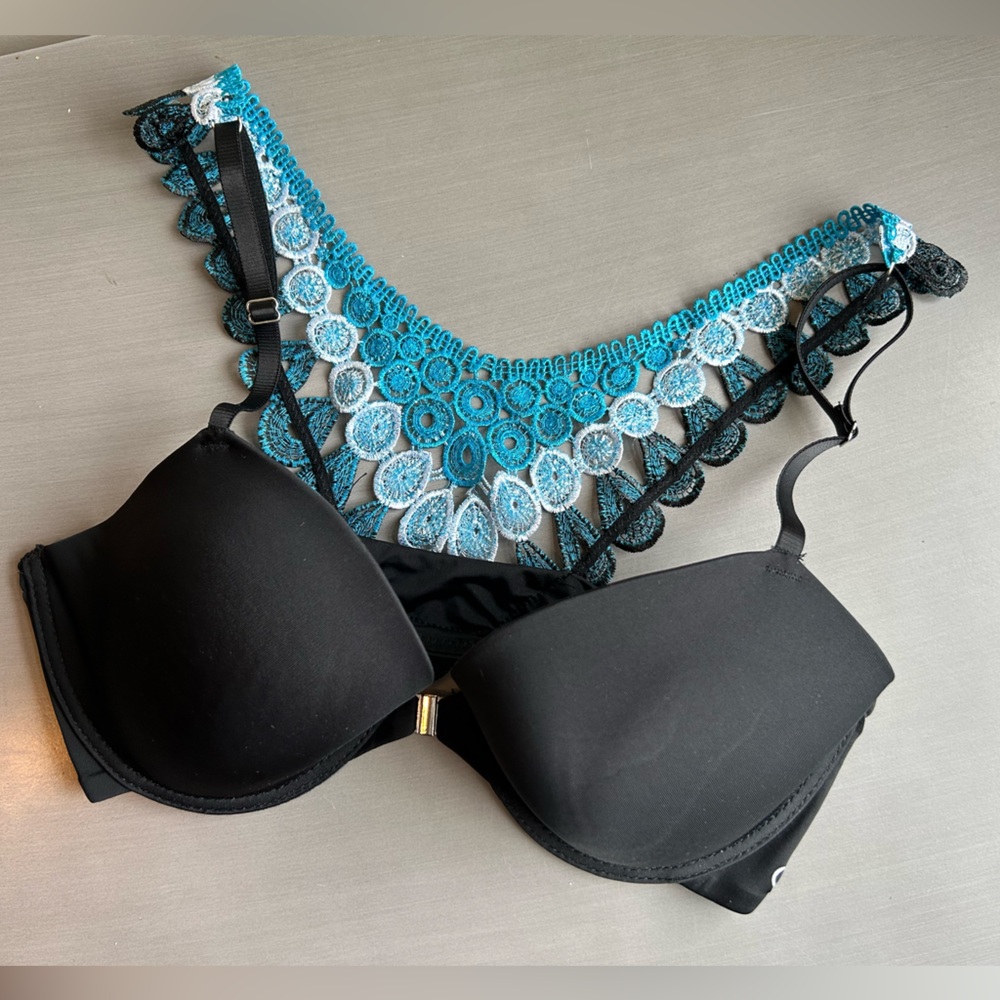 C&C California Decorative Racerback Bra